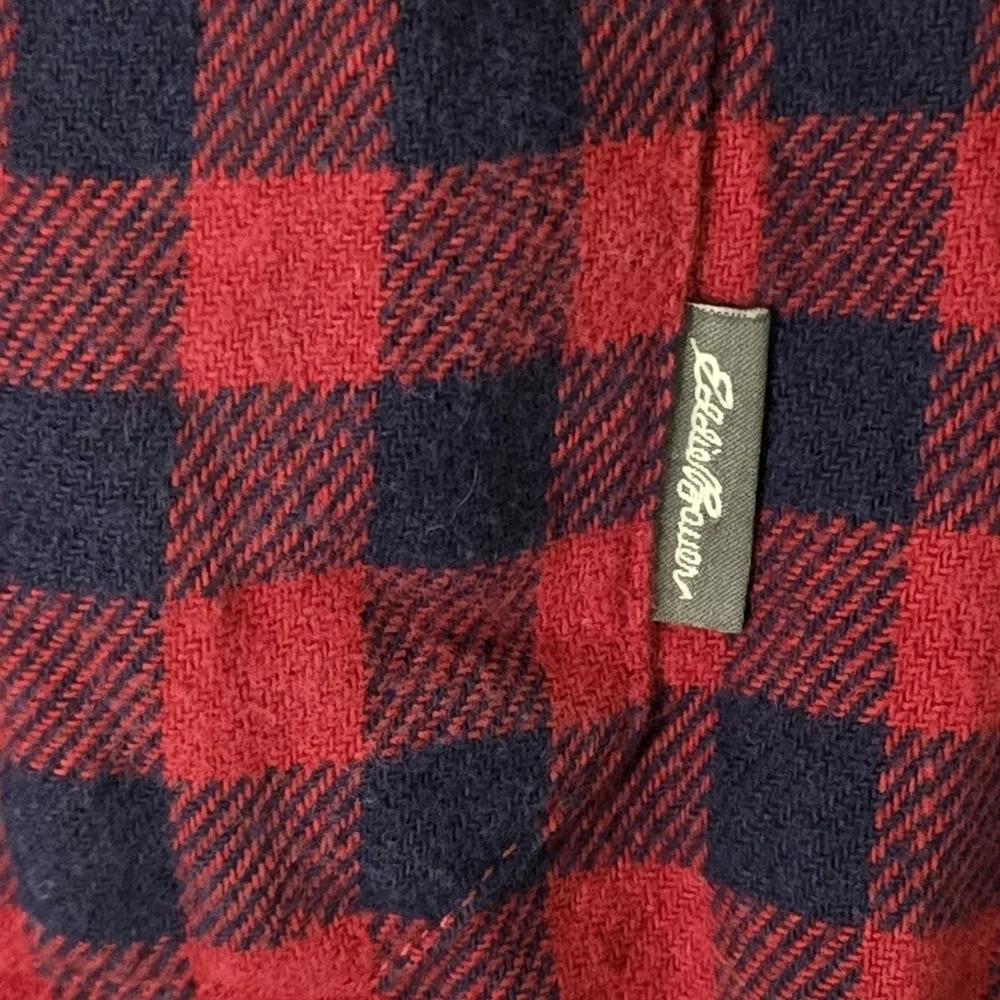 EDDIE BAUER mens small plaid red long sleeve  Button shirt - Picture 11 of 13